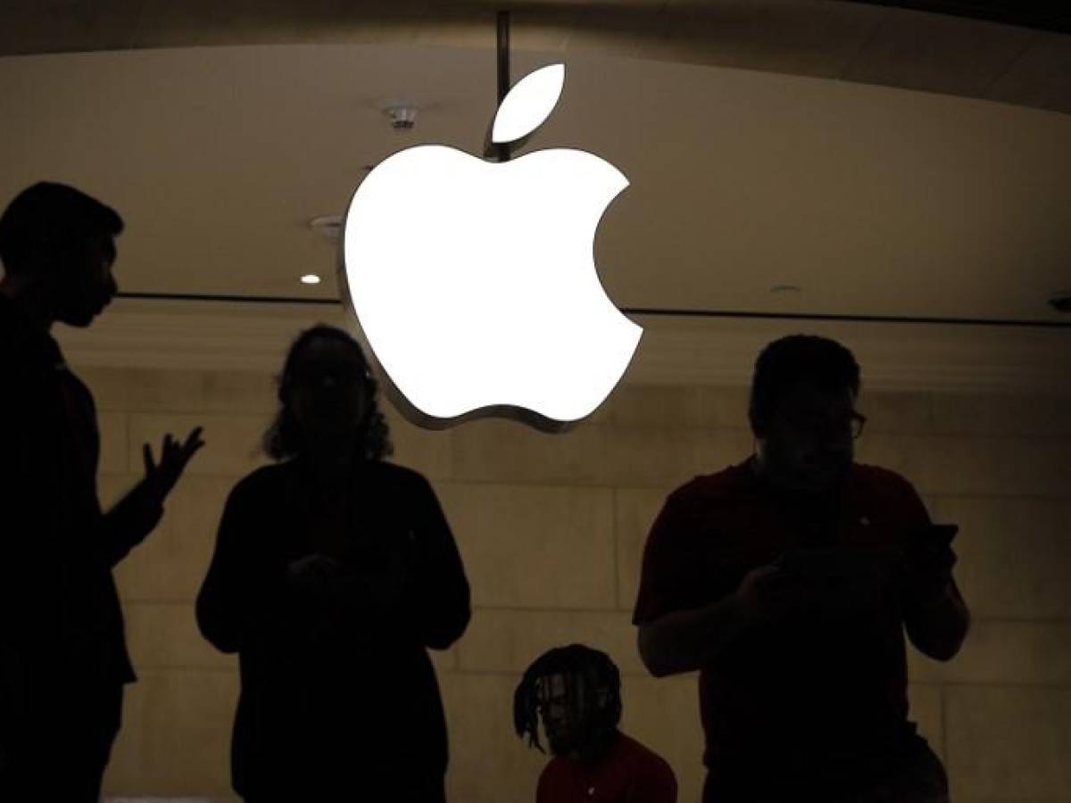 Apple bajo la lupa en Italia por posible abuso de posición dominante