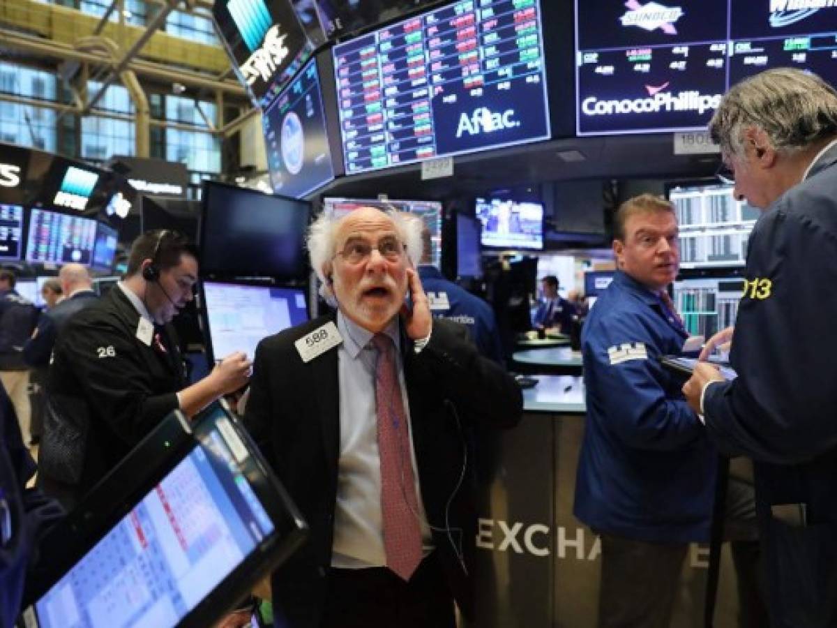 El Dow Jones supera por primera vez los 23.000 puntos