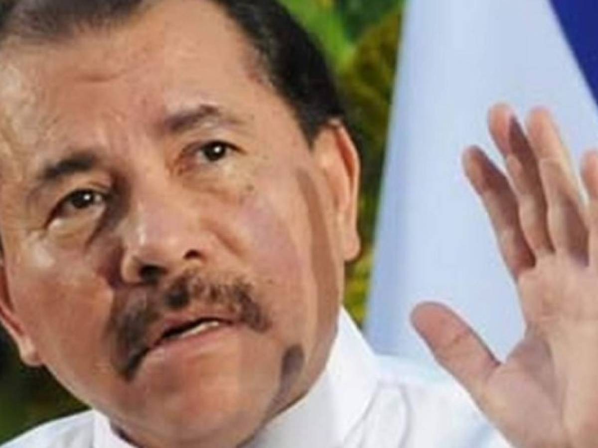 Ortega: Canal de Nicaragua 'no es amenaza' para Canal de Panamá