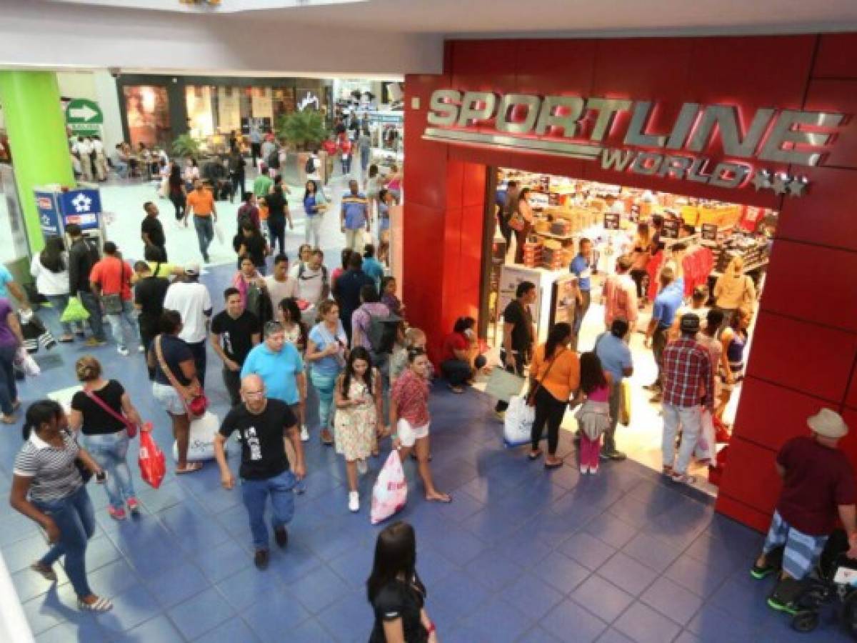 Panamá: Huracán Otto afecta movimiento comercial de Black Friday