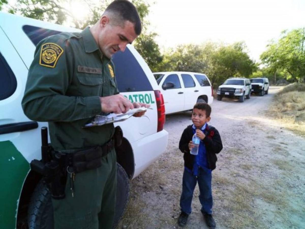 Niños hondureños dispuestos a desafiar el muro de Trump