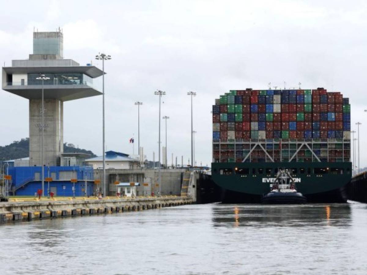 Panamá: Canal se ve obligado a imponer nuevas restricciones a buques por sequía