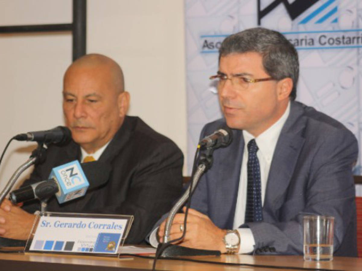 Costa Rica: lanzan primera biblioteca financiera virtual