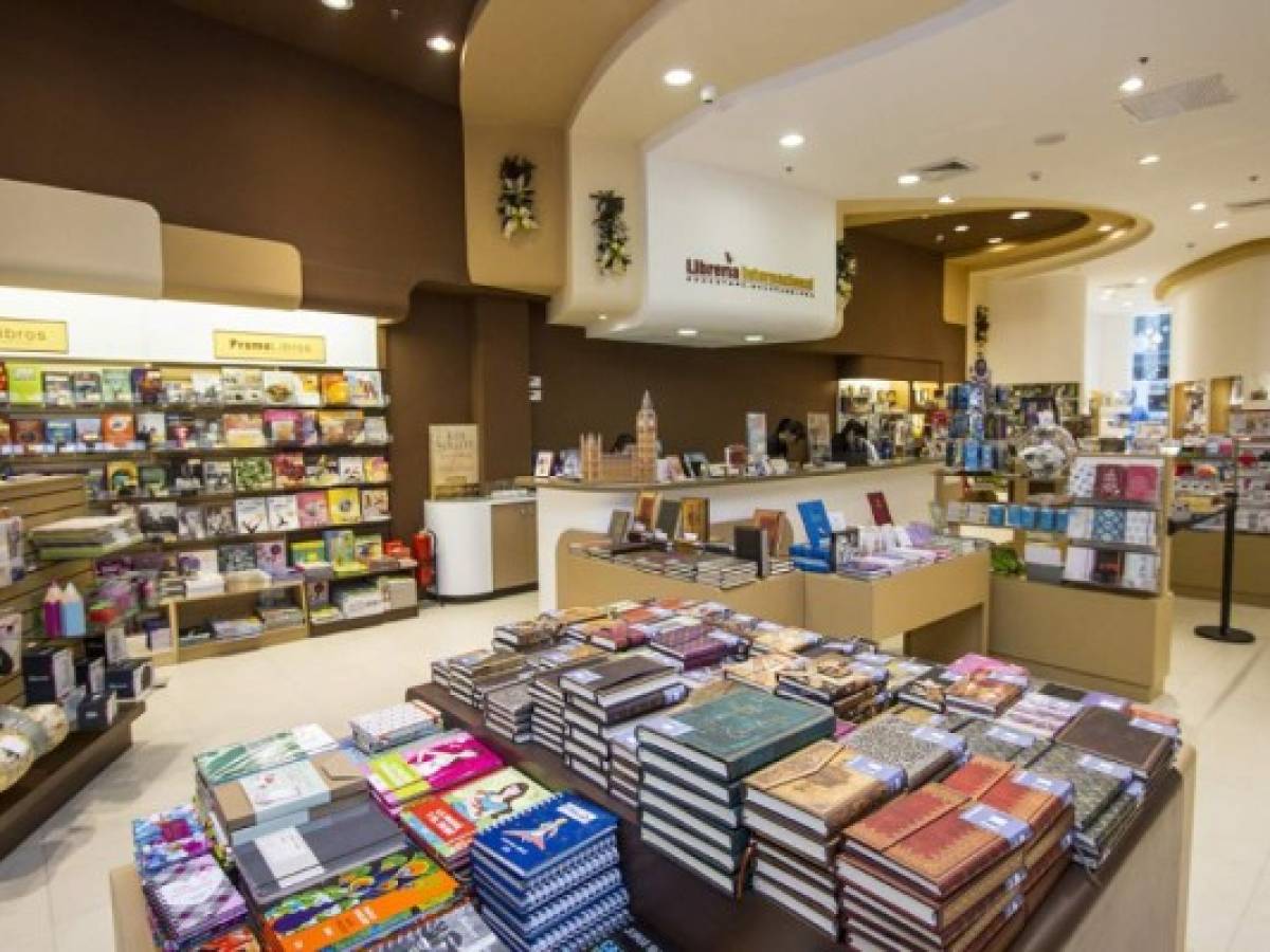 Librería Internacional se abre al Istmo