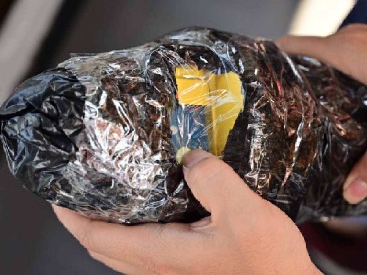 Científicos siguen los desechos plásticos por satélite para limpiar los océanos
