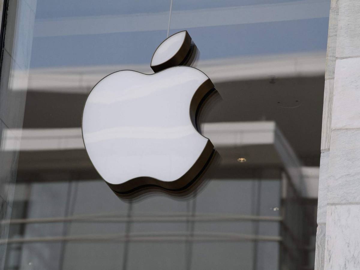 Brasil multa a Apple con US$2,5 millones y le prohíbe vender iPhones sin cargador