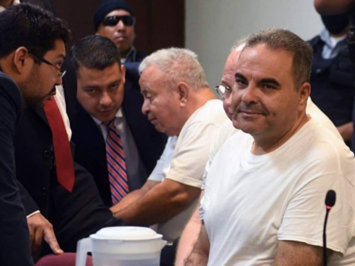 El Salvador: Envían a juicio a expresidente Saca por el desvío de más de US$300 M