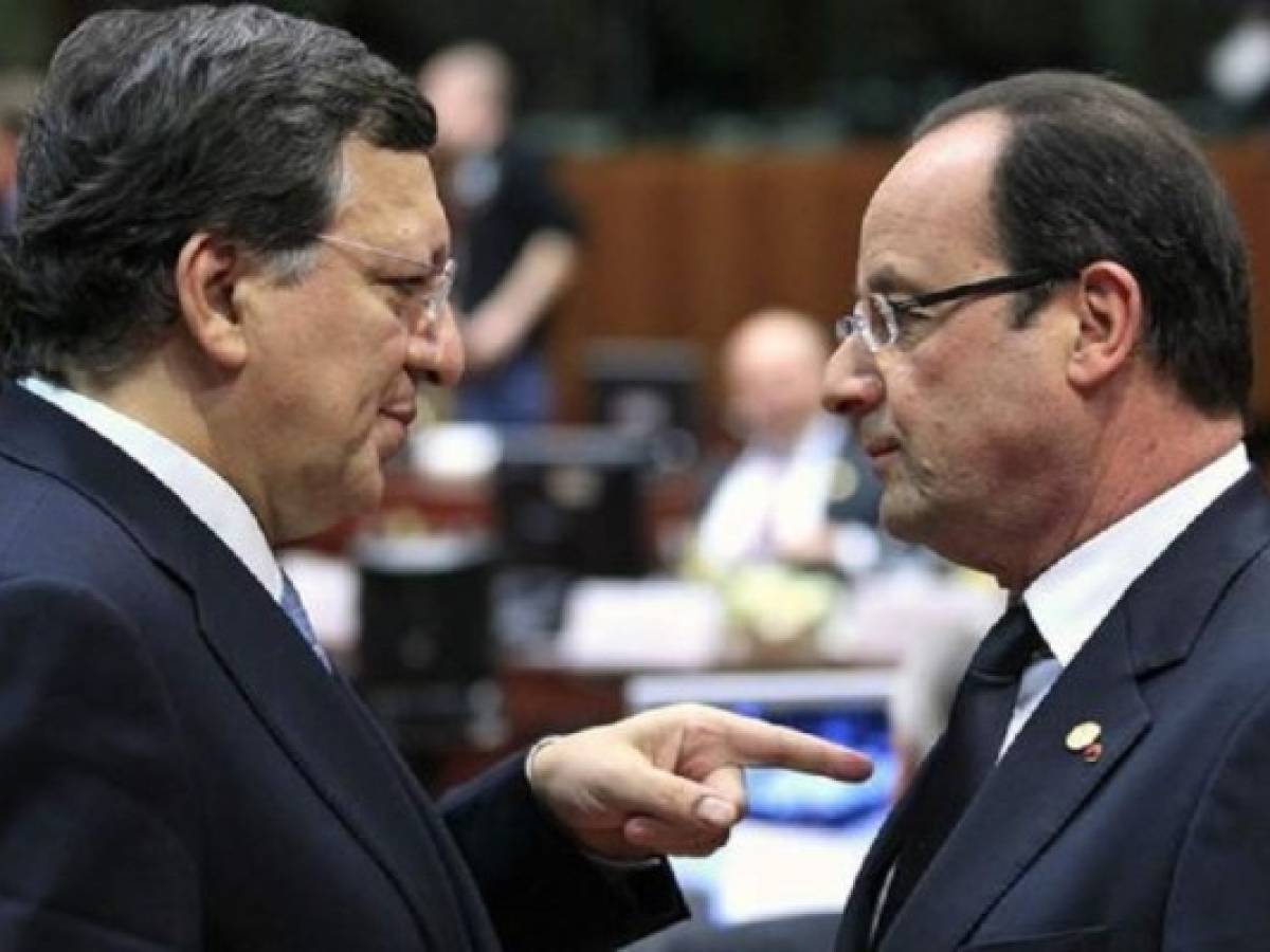 Hollande: es 'moralmente inaceptable' que Barroso trabaje para Goldman Sachs