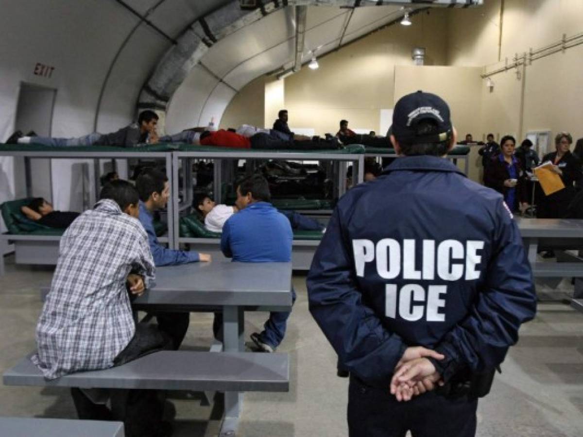 El multimillonario negocio detrás de la detención de inmigrantes en Estados Unidos