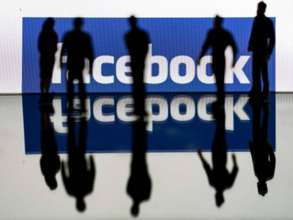 Facebook amenaza a usuarios australianos con impedir compartir noticias