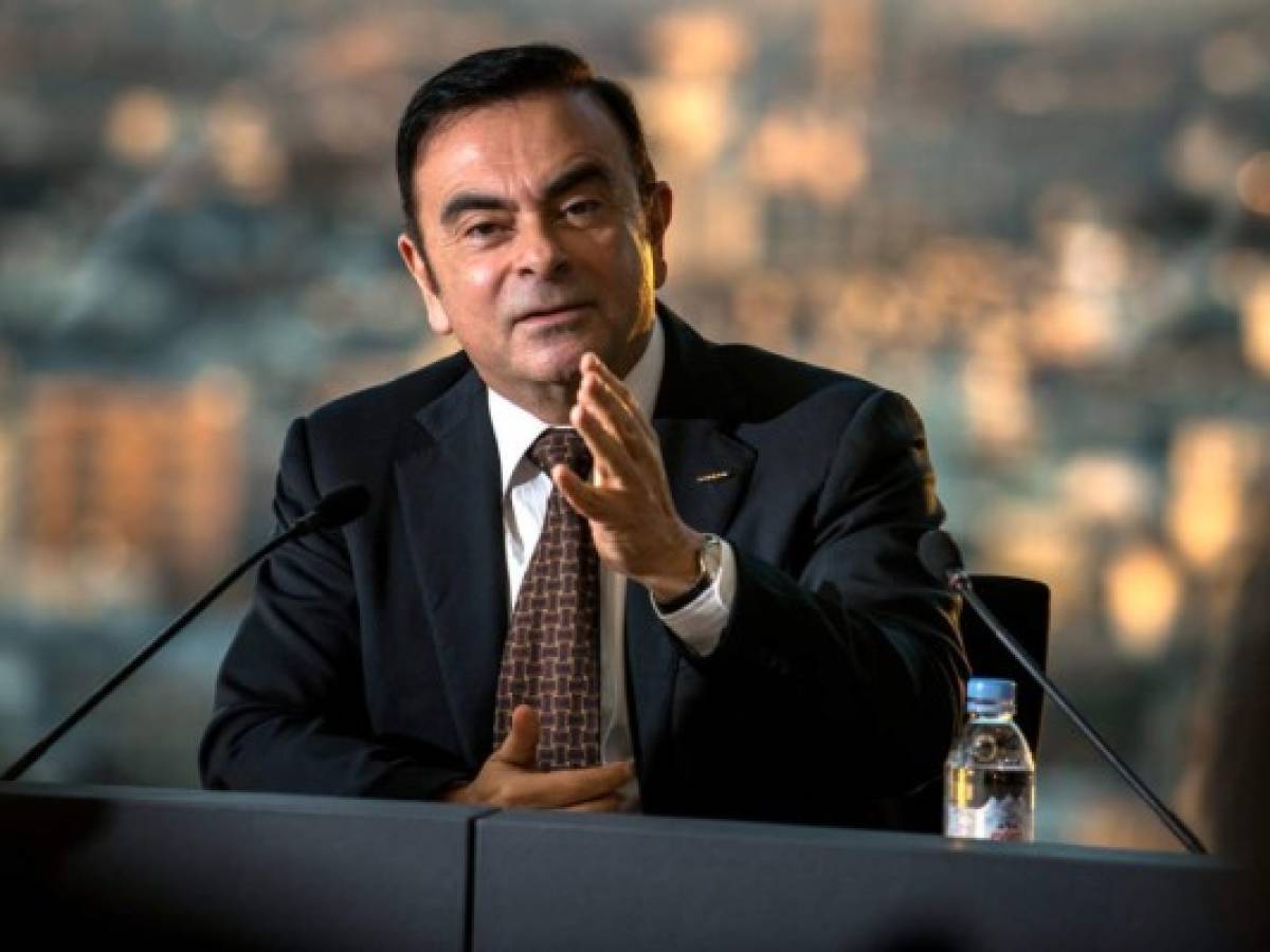 Exejecutivo arrestado de Nissan dice que pago a Ghosn fue hecho debidamente