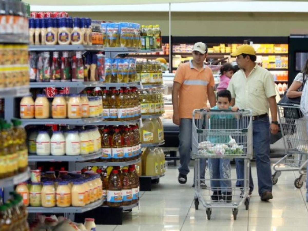 Súper Selectos baja precios a 1.300 productos de la canasta básica