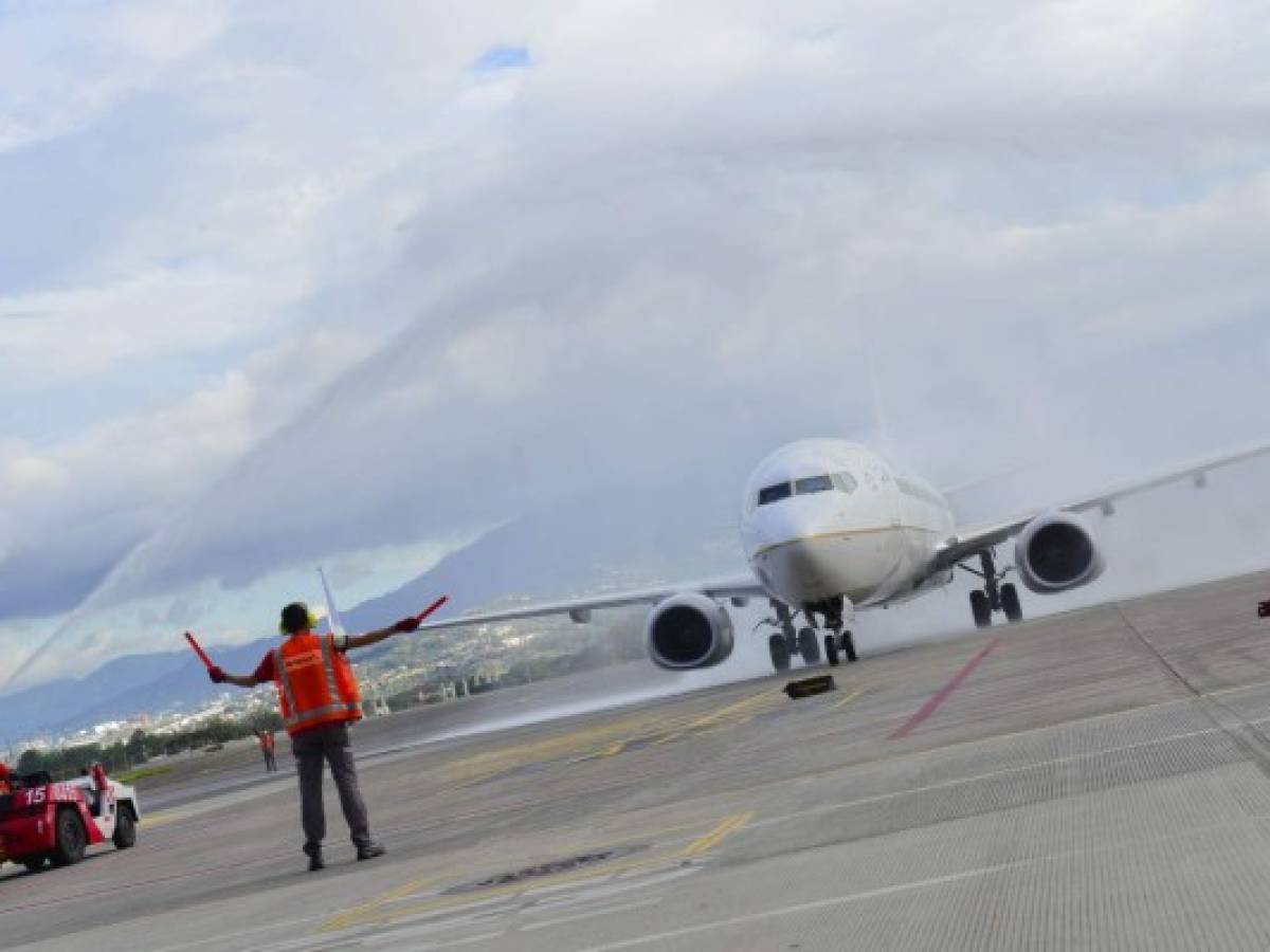 Costa Rica: United Airlines inaugura rutas desde Los Ángeles y Denver