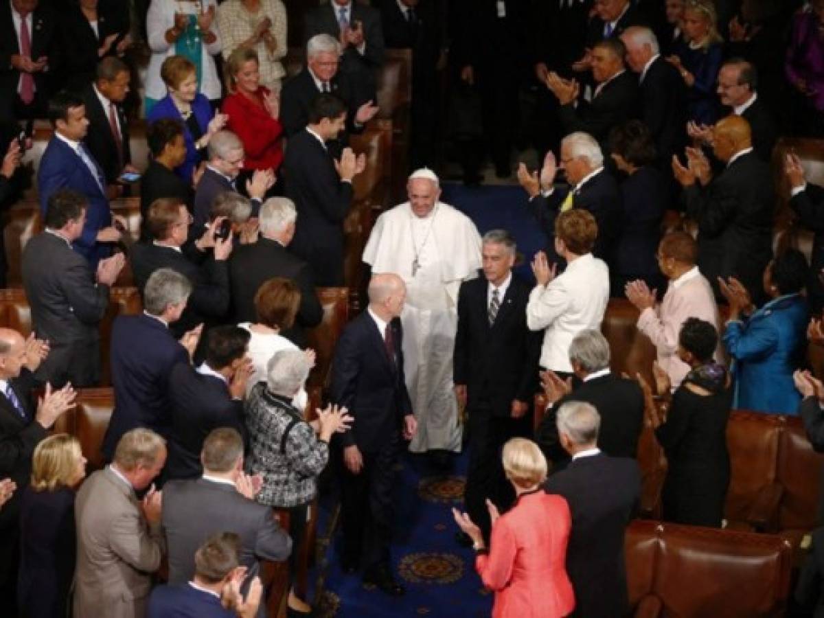 Papa Francisco le pide al Congreso EE.UU. que 'no le tenga miedo' a los extranjeros