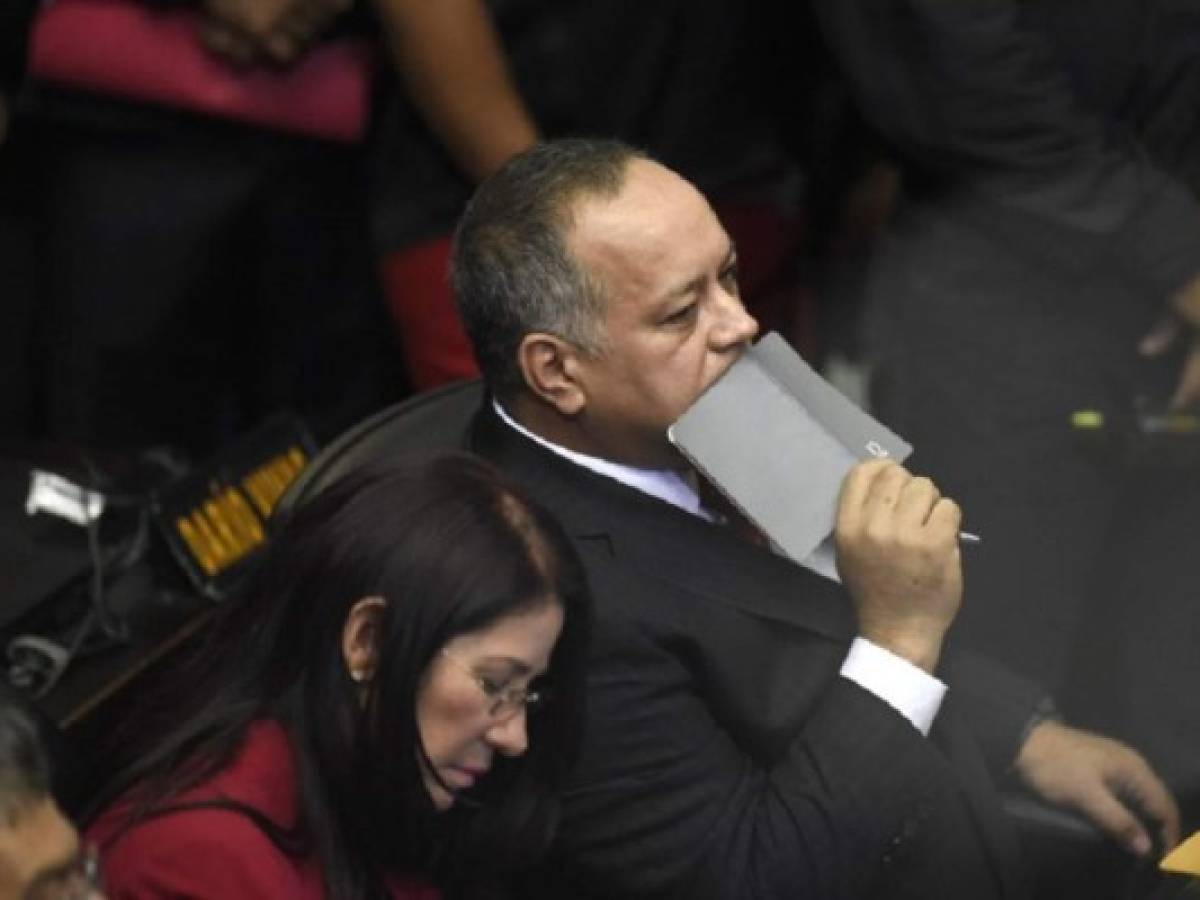 Chavismo denunciará a la oposición por juramentar diputados impugnados
