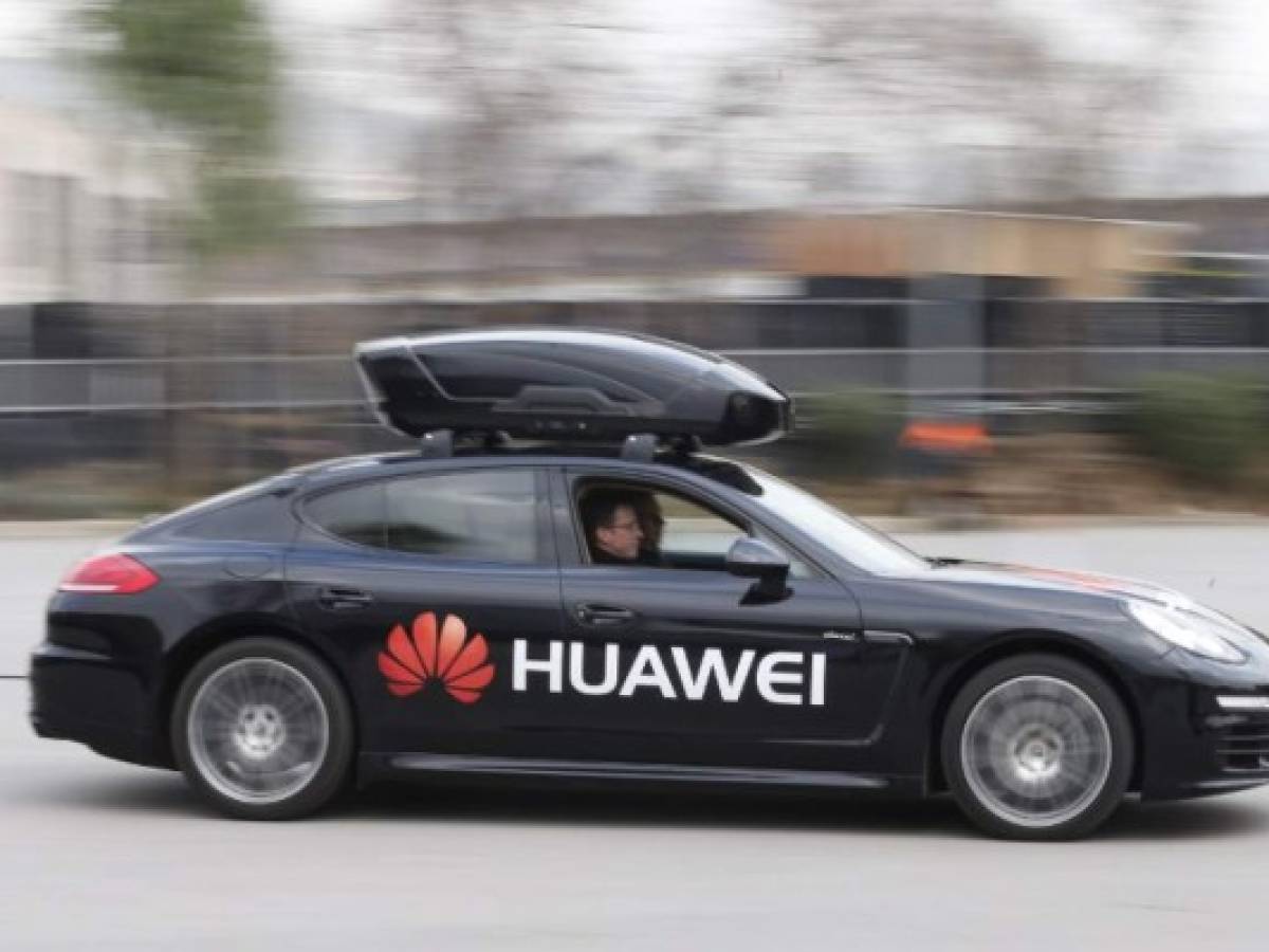 El Mate 10 Pro de Huawei puede controlar un vehículo autónomo