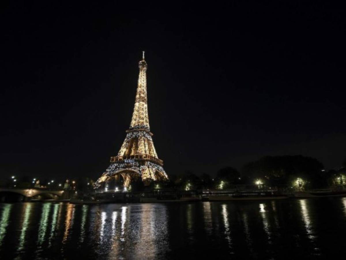 La Torre Eiffel reabrirá al público el 25 de junio