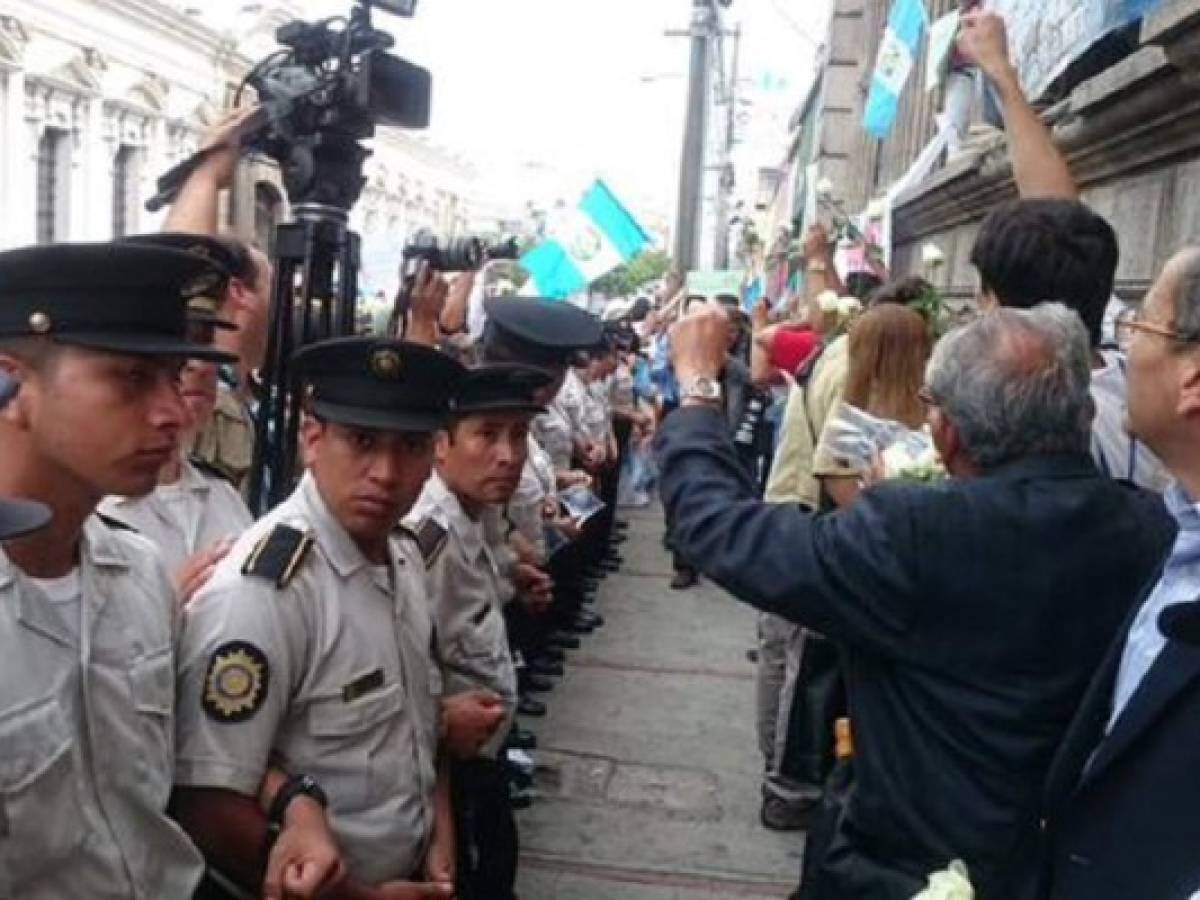 Aliados y contrarios a Otto Pérez chocan en el Congreso