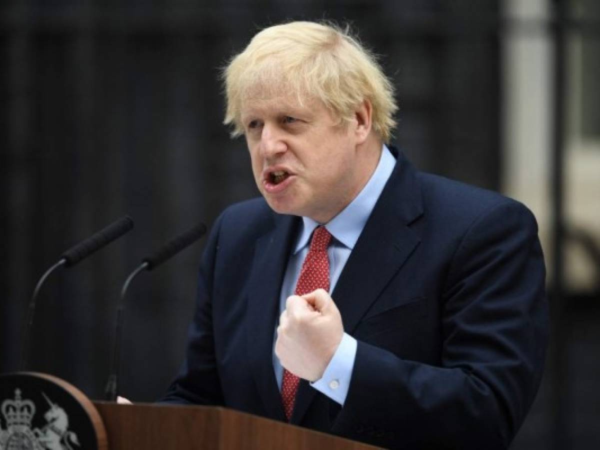 Boris Johnson, del relajo a la firmeza ante el coronavirus