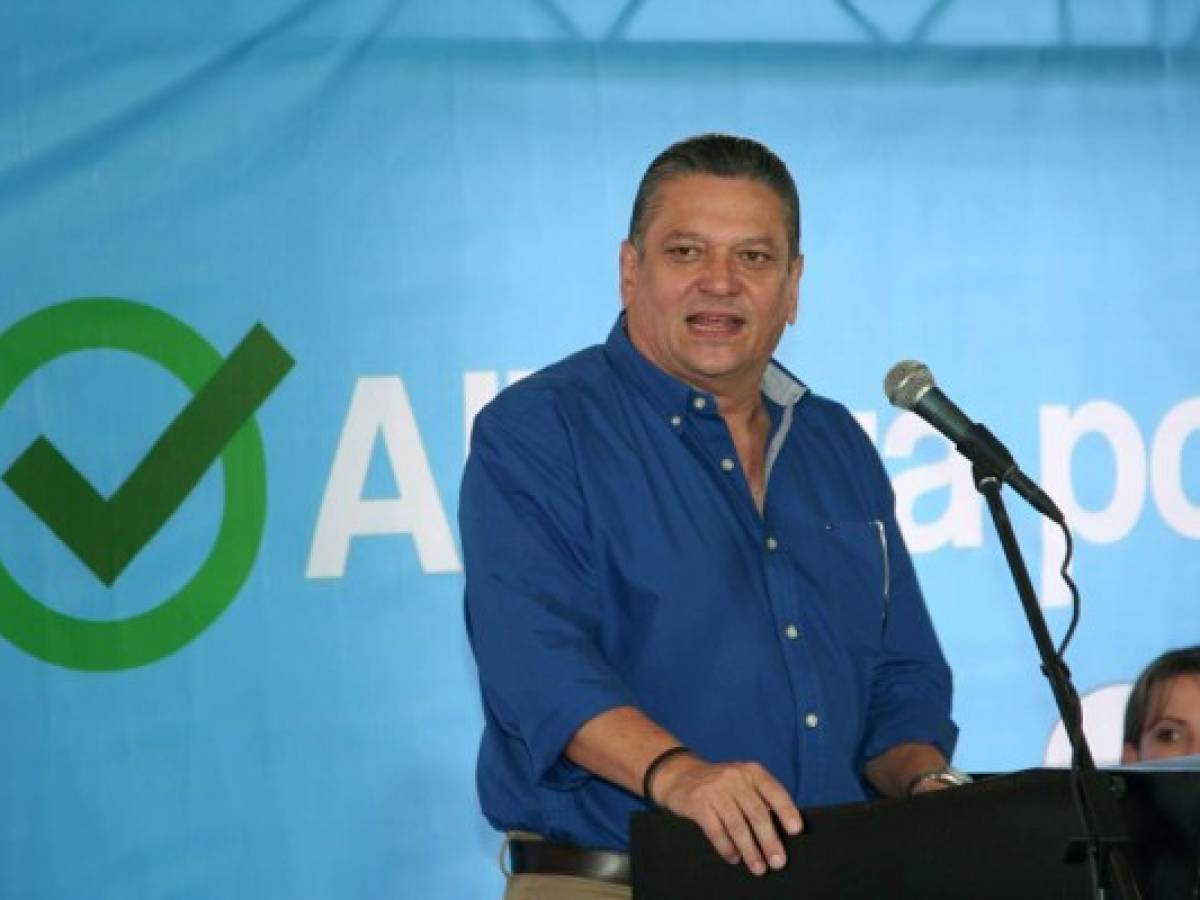 Johnny Araya 'resucita' en elecciones municipales