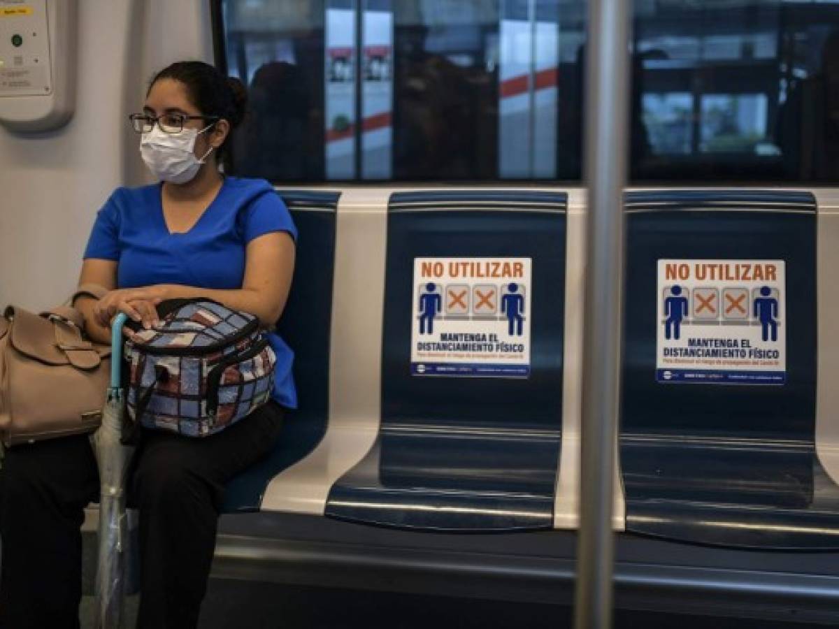 Panamá: Multas de hasta de US$150 dólares a usuarios sin mascarilla dentro del Metro