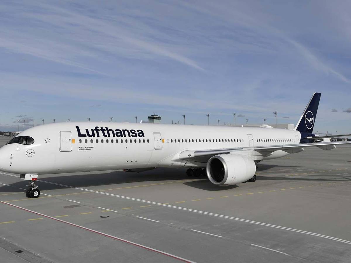 Lufthansa lanza campaña para contratar a 20.000 personas