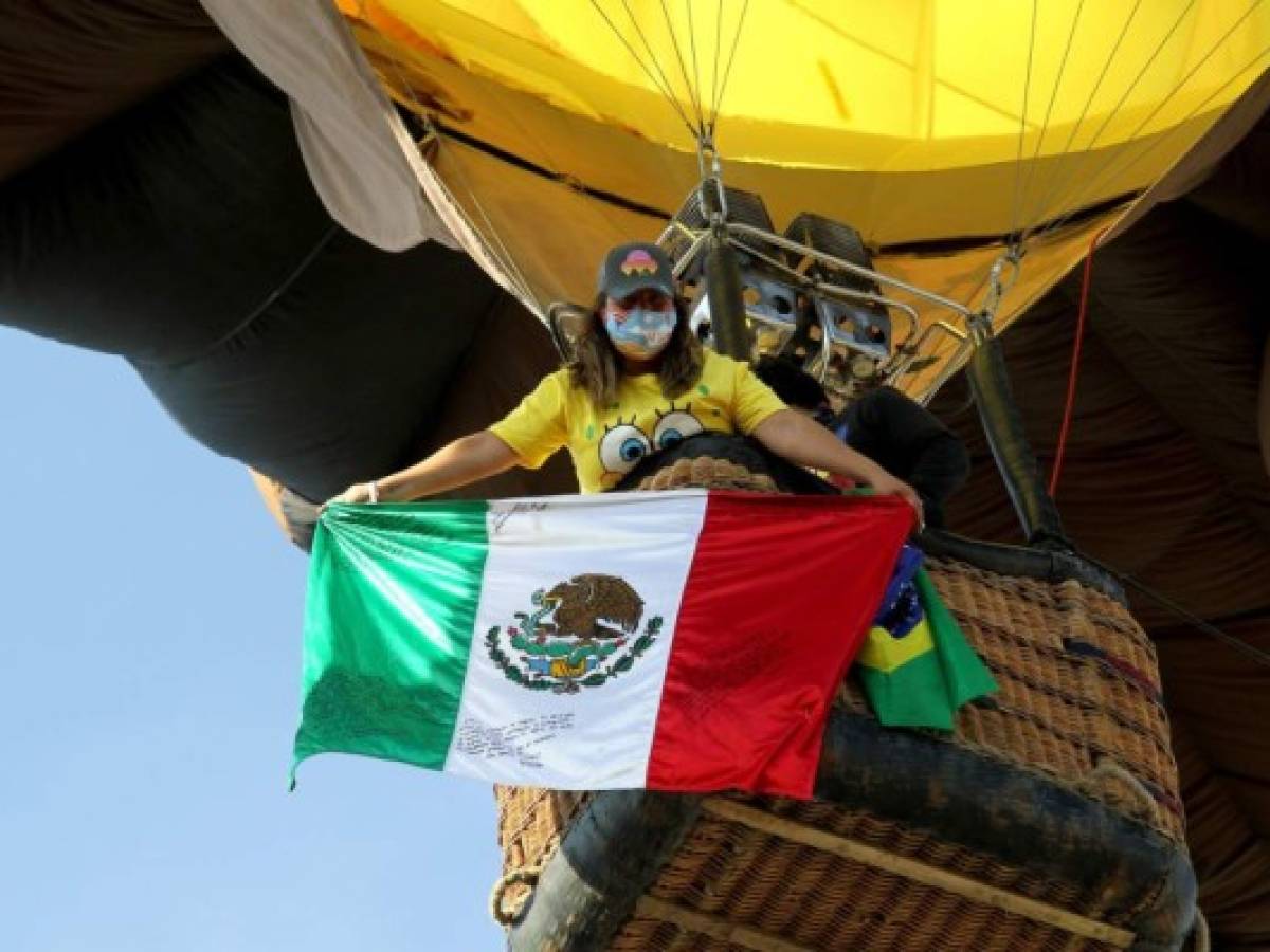 FOTOGALERÍA: Globos aerostáticos llenan de color el cielo en México