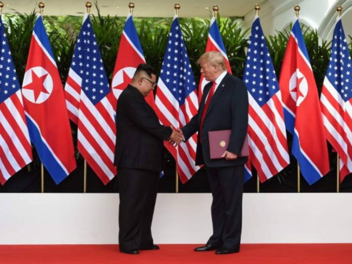 Kim se compromete a desnuclearizar la península coreana en cumbre con Trump