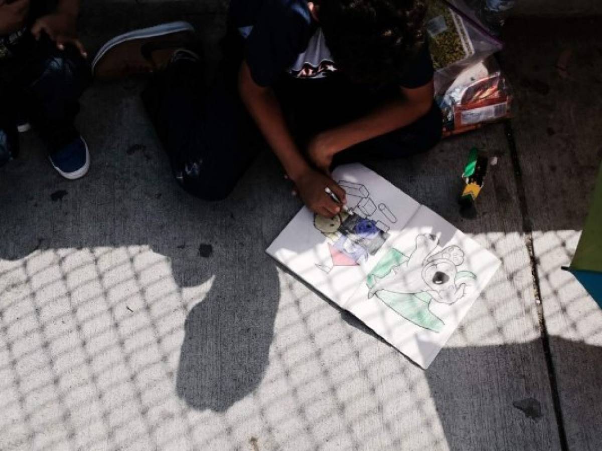 ONU: Más de 100.000 niños detenidos por migración en EEUU