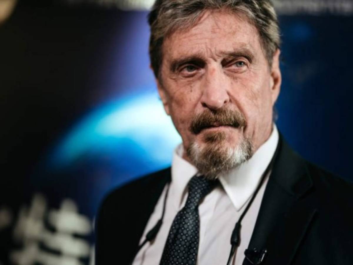 Hallan muerto a John McAfee en prisión de Barcelona, después de aprobarse su extradición a EEUU