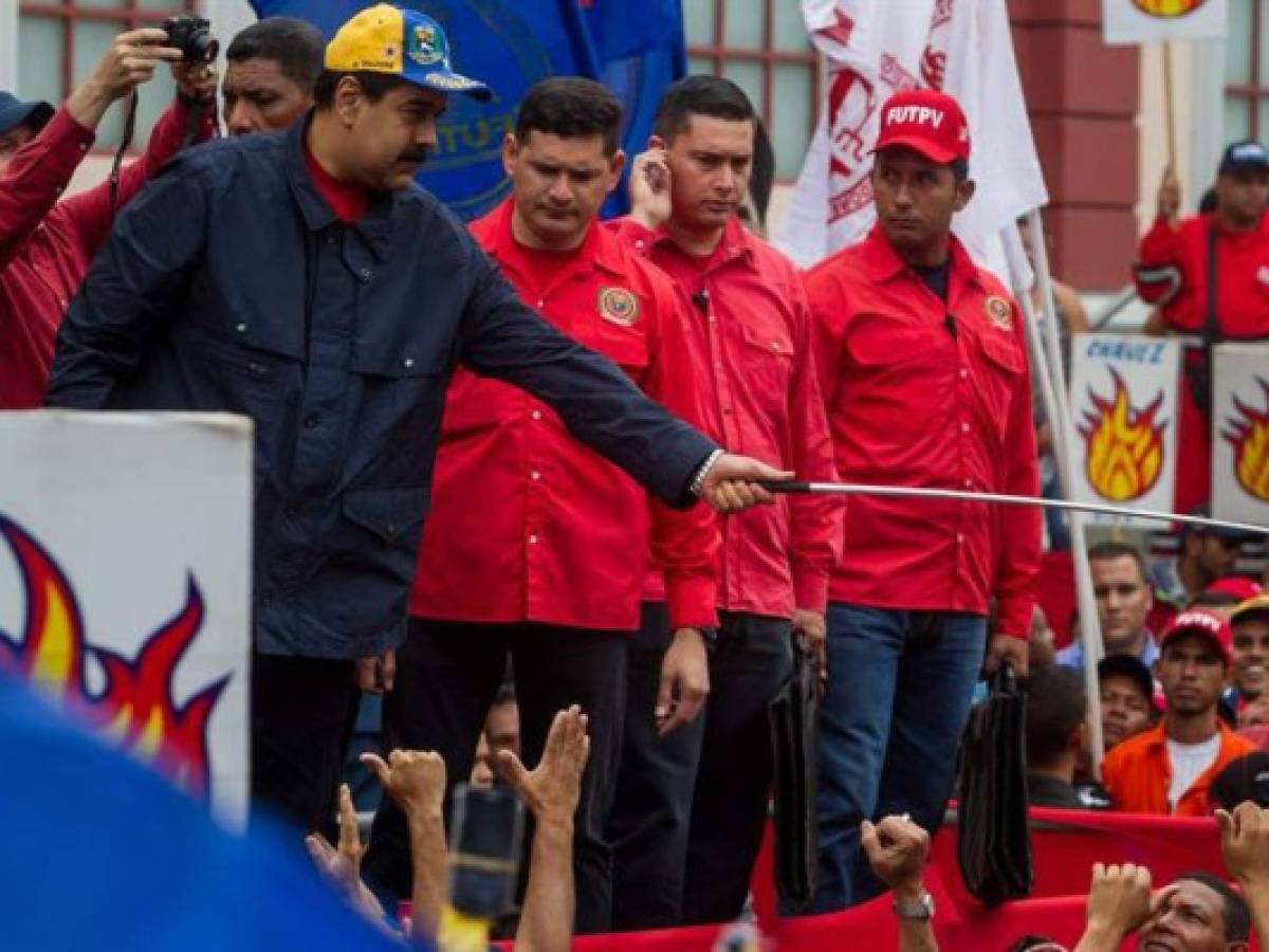 EEUU impone las primeras sanciones financieras a Venezuela y PDVSA
