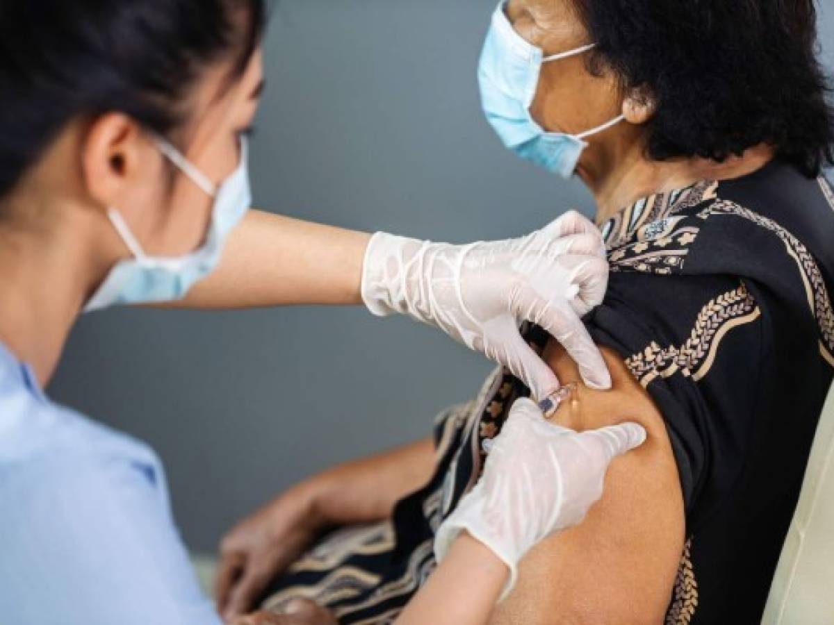 Guatemala sigue entre los más rezagados de Latinoamérica en vacunación contra covid-19