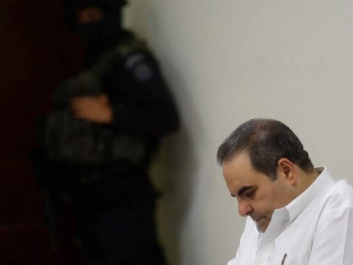 Saca transfirió US$15 millones en sus primeros seis meses como Presidente