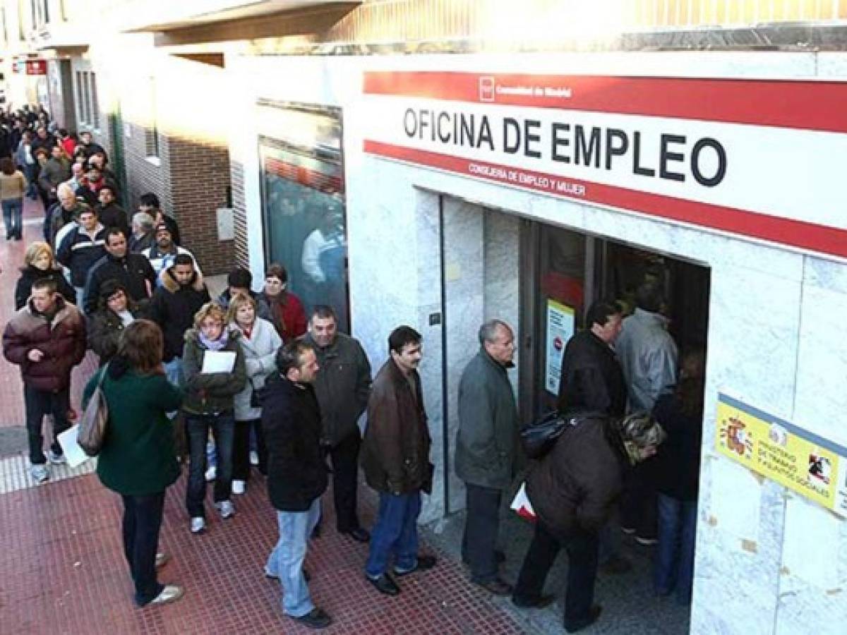 Cae desempleo y mejora inflación en Zona Euro