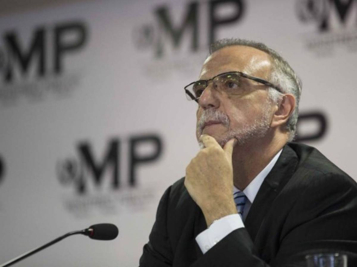 Continuidad de Iván Velásquez, en la cuerda floja