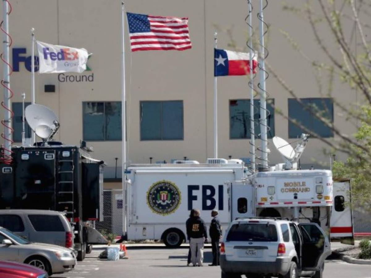 Sospechoso de atentados con bombas en Texas se suicidó
