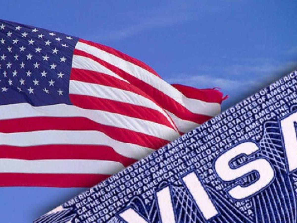 El Salvador pide mantener calma ante medidas migratorias de Trump
