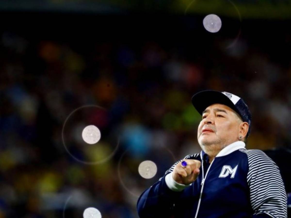 La salud de Maradona: lo operan de un hematoma en la cabeza