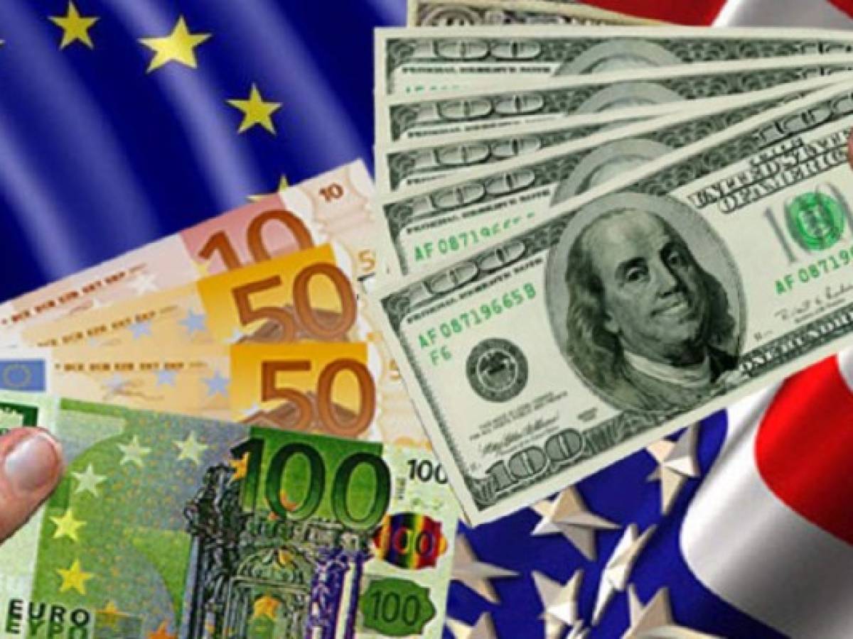 Pulso euro-dólar: ¿por qué está ganando la batalla el billete verde?