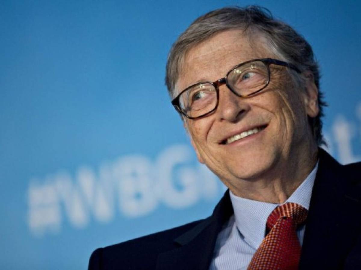 Bill Gates critica las teorías conspirativas que lo acusan de la pandemia