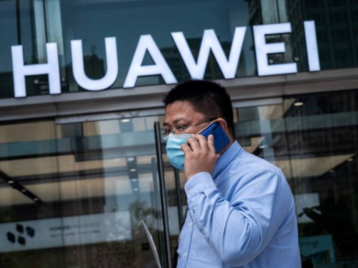 La facturación de Huawei sufre por las sanciones estadounidenses