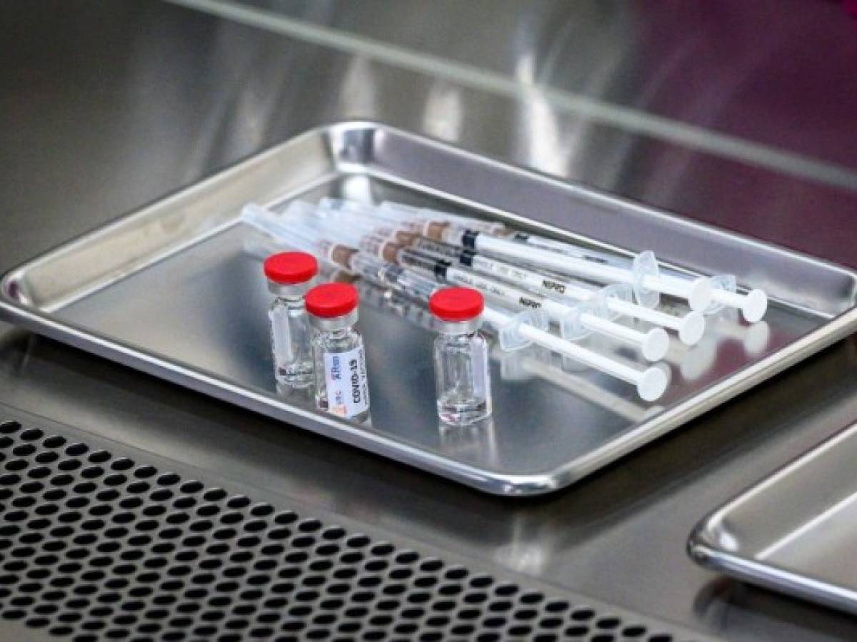 Vacuna para covid-19 de Oxford será testada en Brasil
