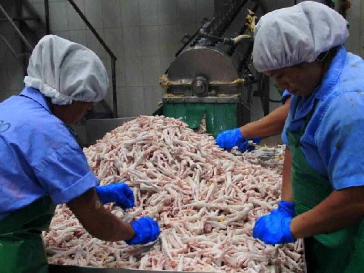 Petróleo barato impulsa industria hondureña