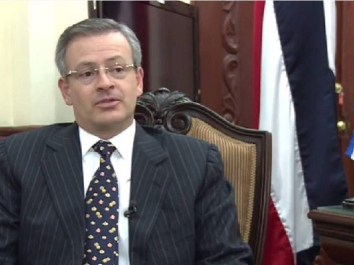 Costa Rica discute su regreso al SICA