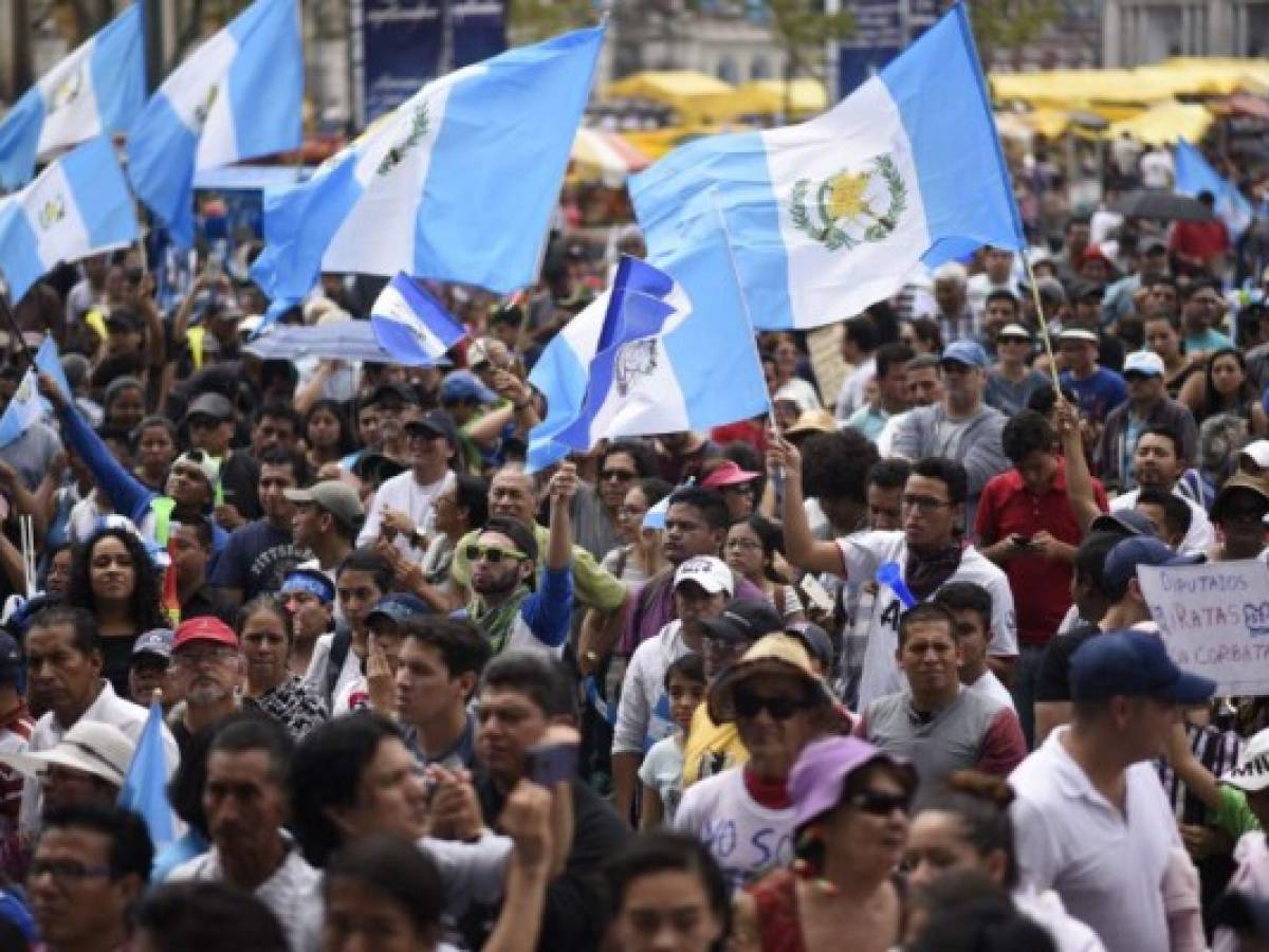 La UE urge a Guatemala consensos para solventar crisis