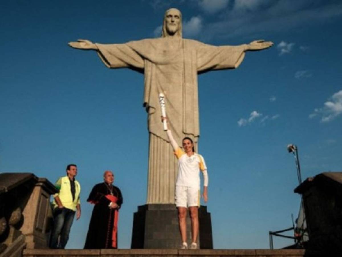 Protestas ensombrecen el ambiente a horas de la apertura de Rio-2016