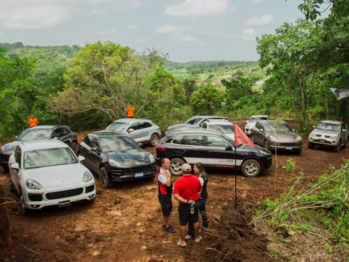 Porsche, sin miedo a caminos extremos