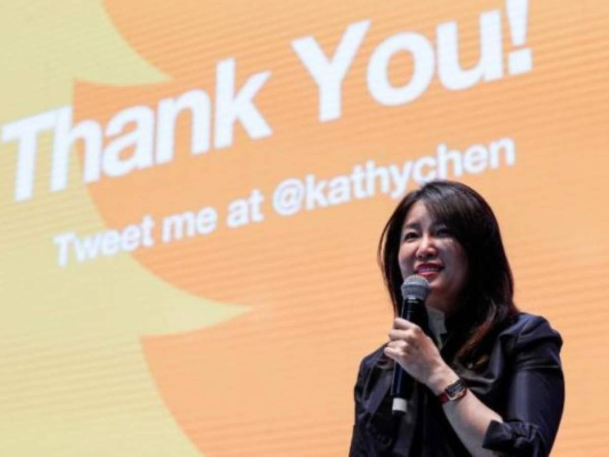 Dimite la directora de Twitter en China