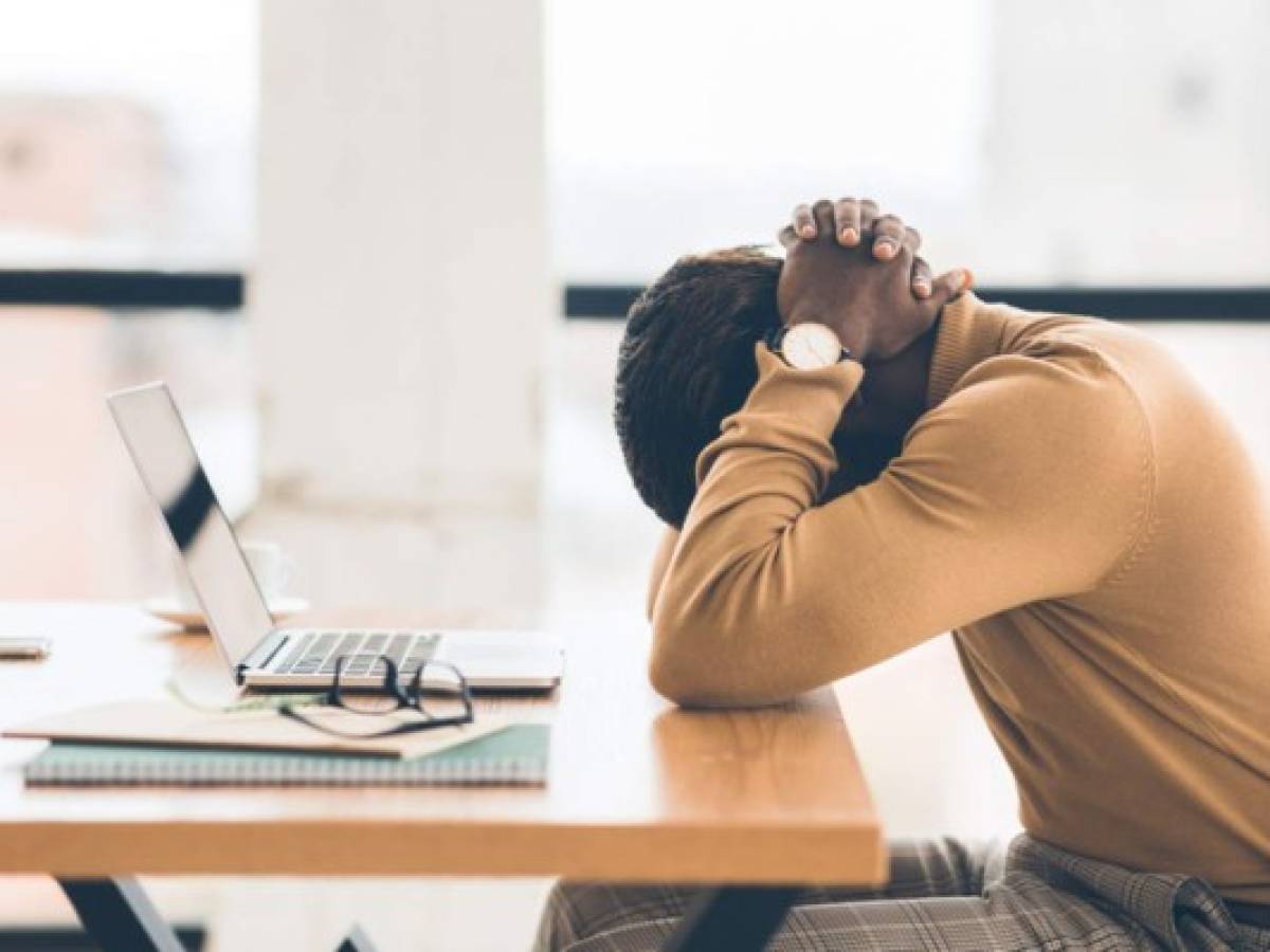 'Burnout': 6 de 10 personas se sienten agotadas por el trabajo