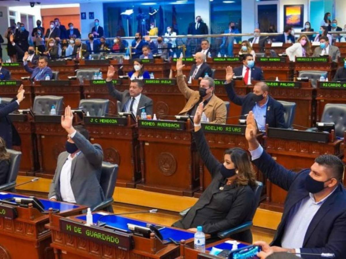 EEUU rechaza conspirar contra Congreso aliado de Bukele en El Salvador